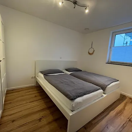 Modern - Gratis Highspeed Wlan, Parkplatz, Nahe Bamberg Appartamento *